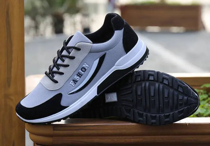 Men casual sneakers